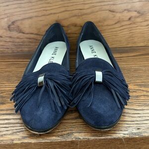 Vintage Anne Klein Tassel Navy Suede Loafers Size 7.5 Fit Narrow EUC So Pretty!!